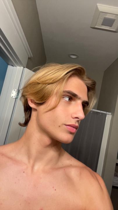 Lyle M