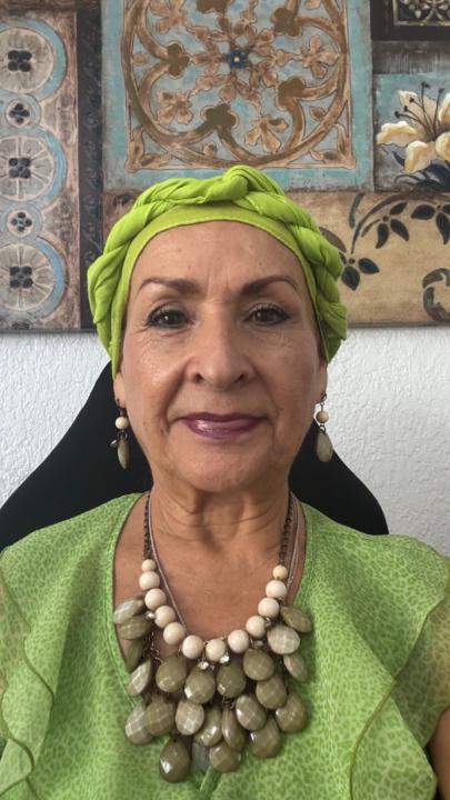 Maricruz Tomola