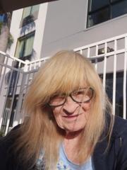 Jeanne Lowe