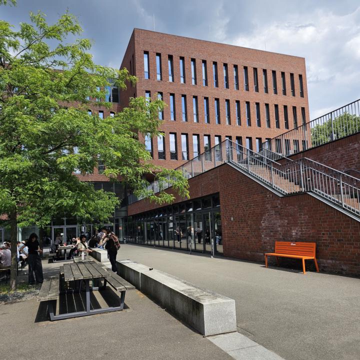 Hamburg - Finkenau - Mensa - Uni