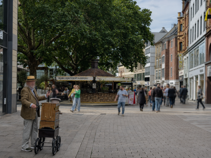 Wiesbaden, Mauritiusplatz, Sommermarkt