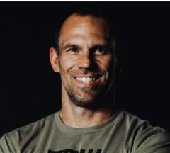 Adam Dobrozsi