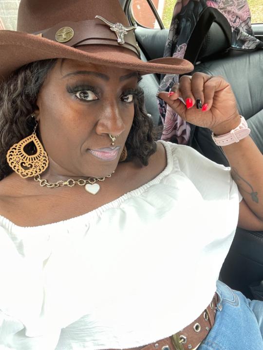 Yomekia Floyd