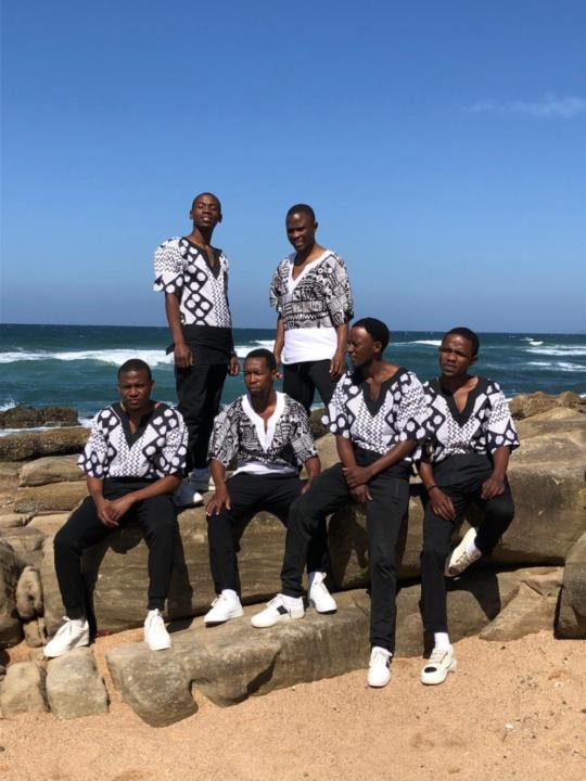Abacikozi Intertainment