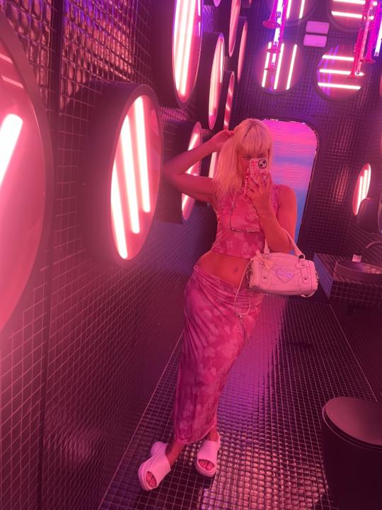 Colorplease Loreen