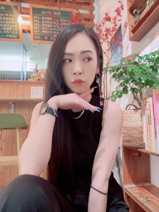 Lin BEbe
