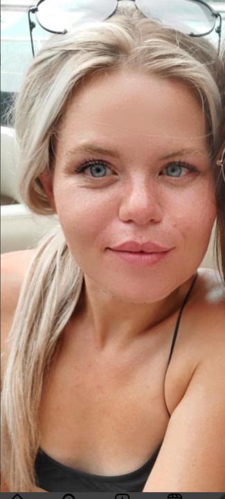 Elizabeth Dillon
