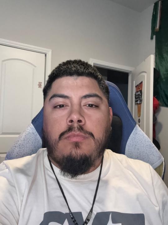 Rafael Flores