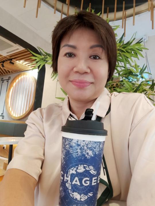 Yvonne Lee Fee Cheng