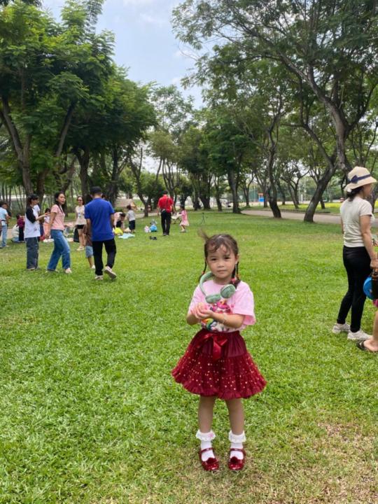 Lê Trần Hồng Hạnh