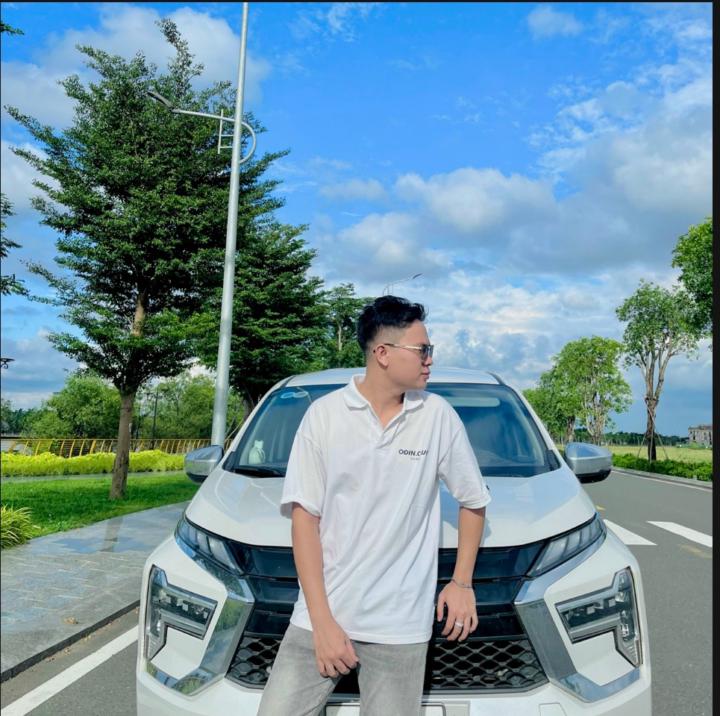 Hiếu Trần