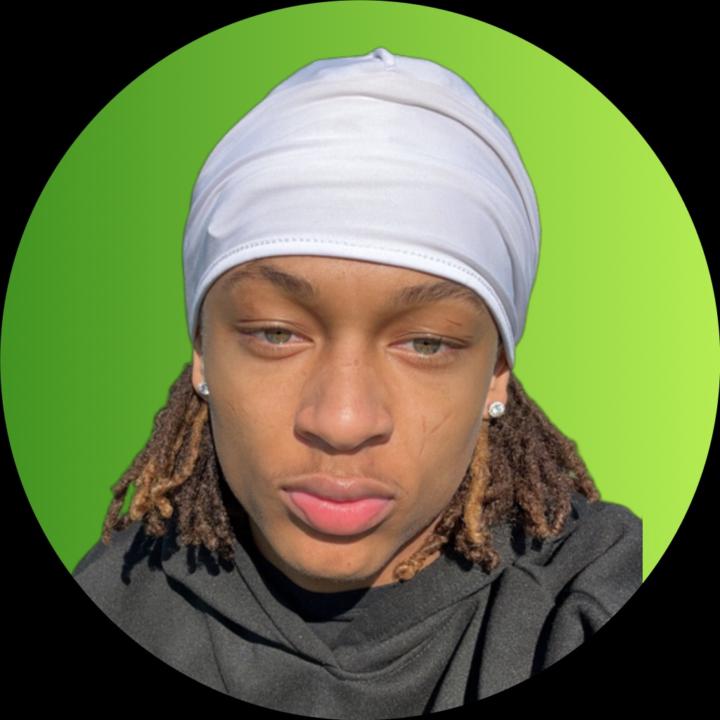 Eyan Jones