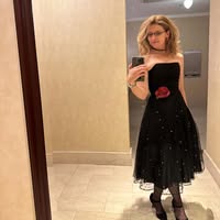 Karen Roth