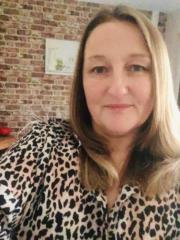 Liz Ellis