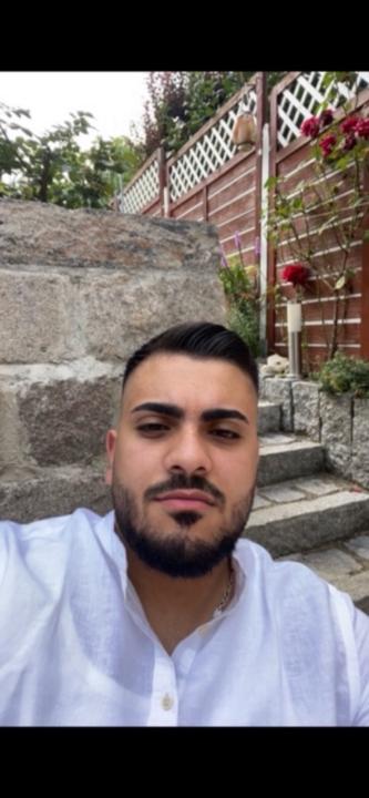 James Bakar