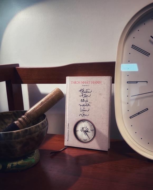 🌊 Chuyển động chậm, thay đổi dần và có kiểm soát