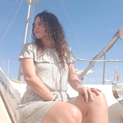 Paola G r