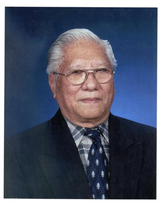 Edgardo Calansingin