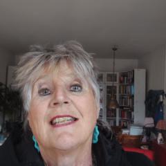 Linda Oele