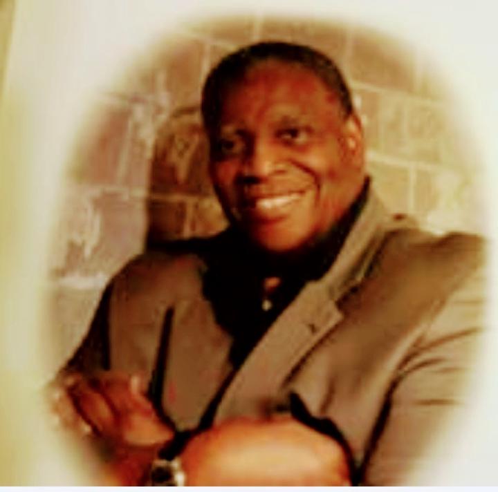 Clifton Mcknight
