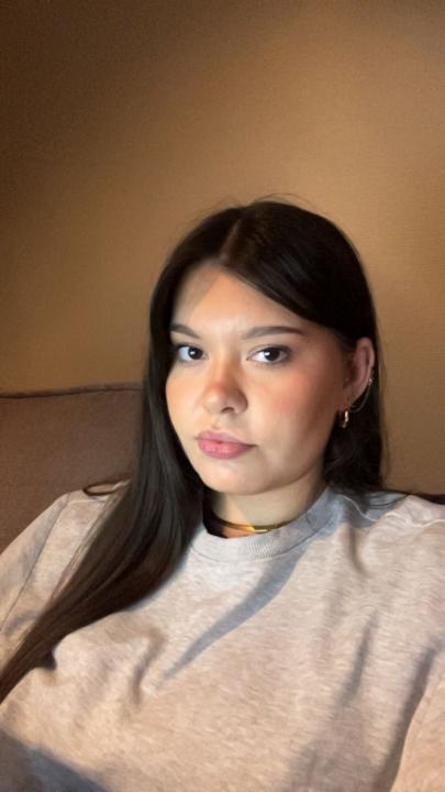 Angie Leroy
