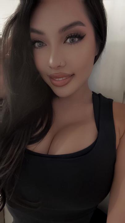 Mia Pearl