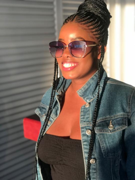 Zinhle Hinana