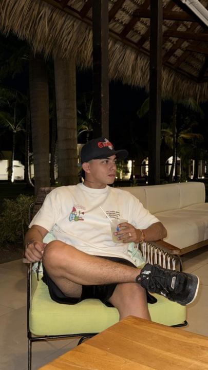 Andres Hernandez