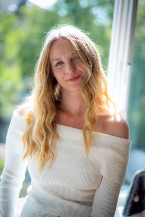 Sara R