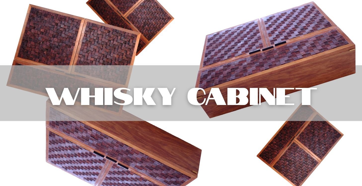 Sara Whisky Cabinet