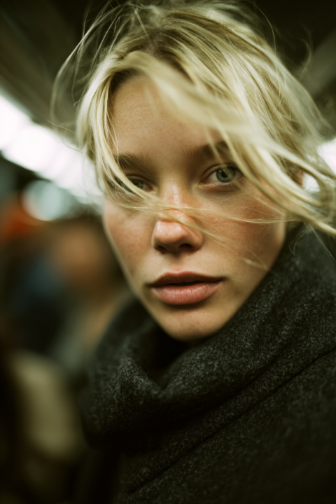 🎨 New Conceptual Portraits: Cinematic Subway
