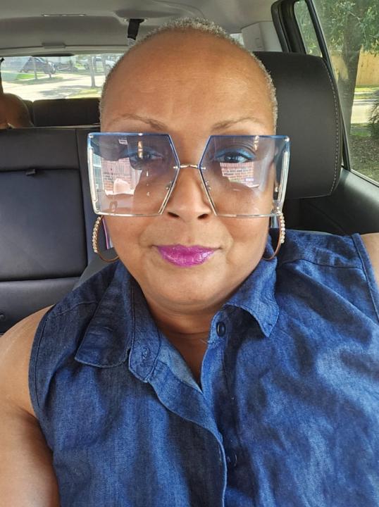Sonya Holmes