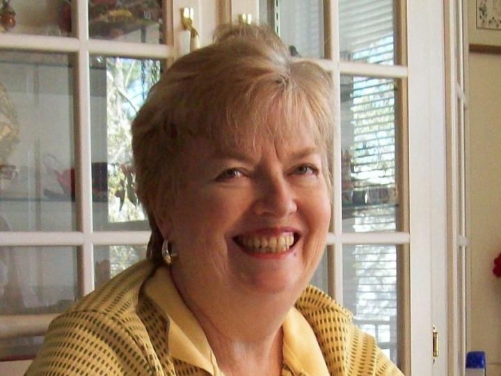 Linda Lindquist