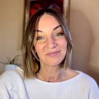 Jennifer Burns