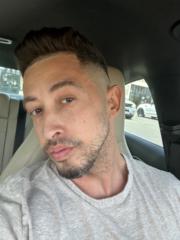 Johnny Diaz