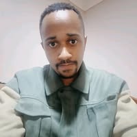 Simon Kamau