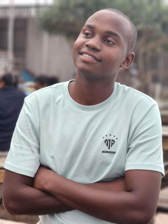 Edward Ngh'wani
