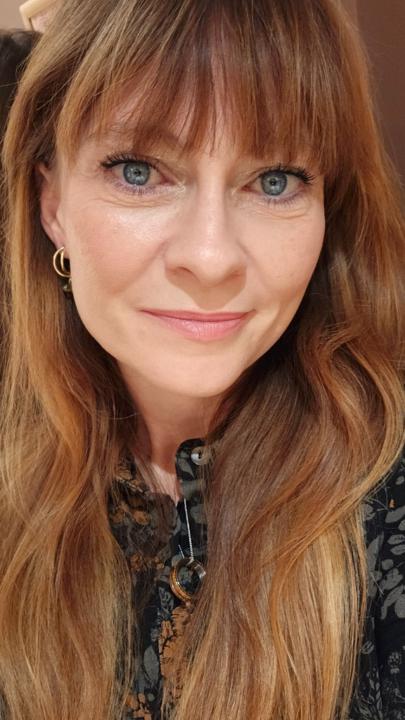 Sarah Louise Thompson