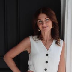 Jen Hollingshead
