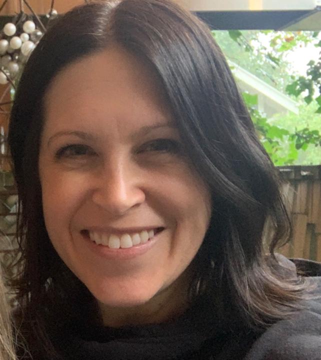Dr. Sarah Kahn
