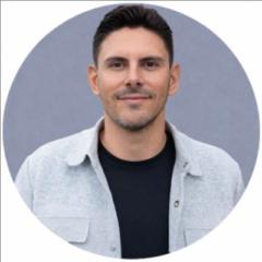 Shay Novak