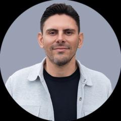 Shay Novak