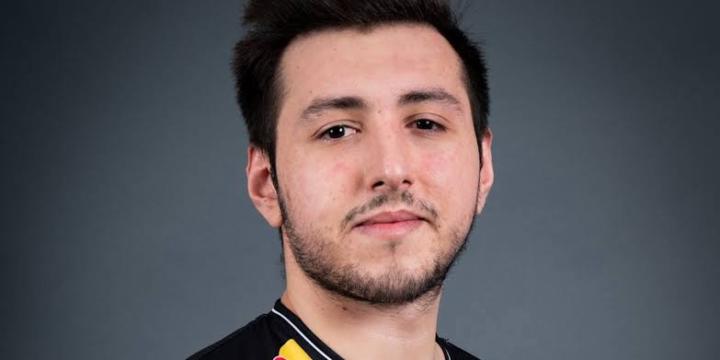 Kaan Tahir