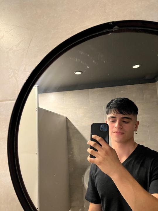 Emiliano Sayas