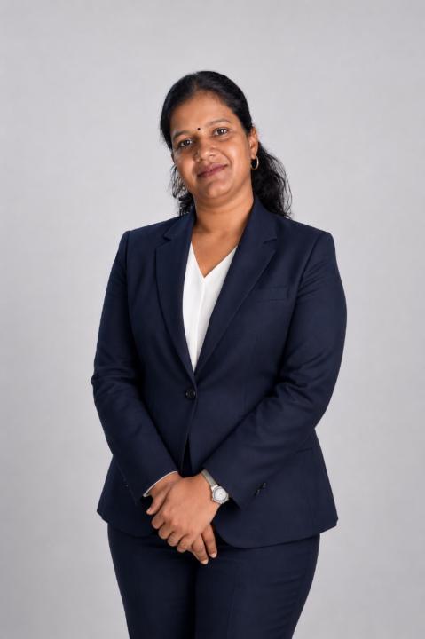 Priya V