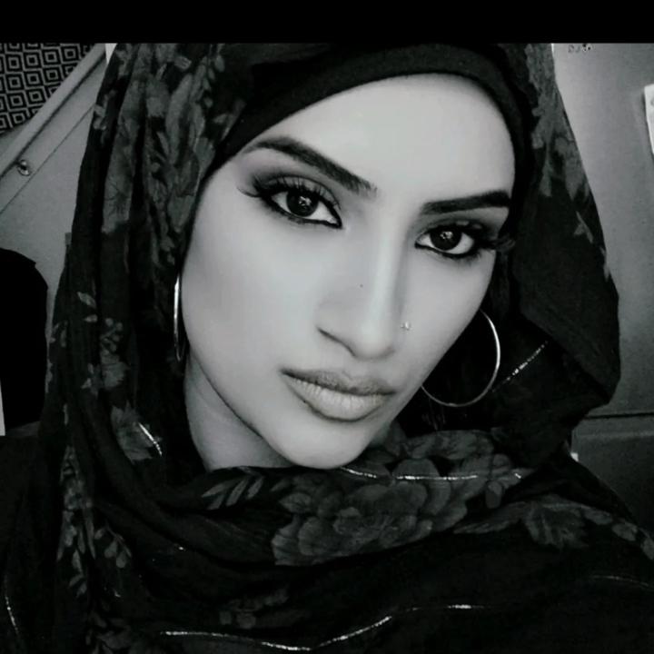 Irum Khan