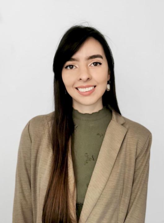 Andrea Recinos