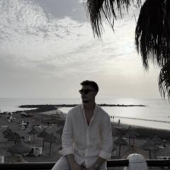 Leo Manuel