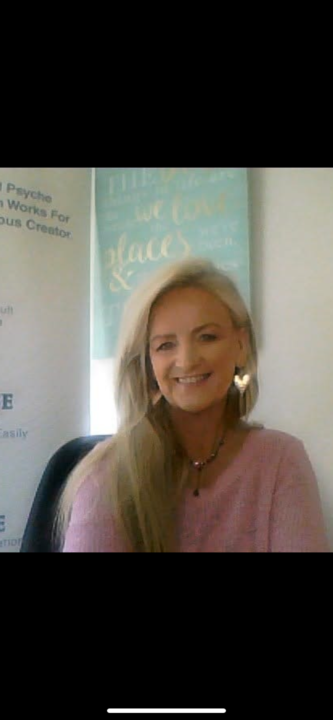I am such an amazing heartfelt teacher adding More VALUE to your lives 