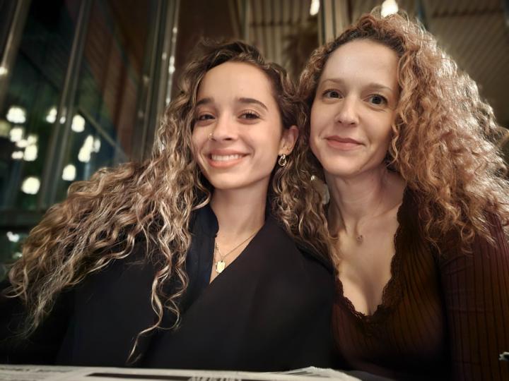 Σεληνα Καλημερη